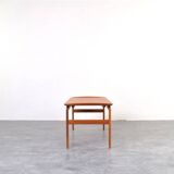 Table Basse en Teck par Peter Hvidt & Orla Mølgaard-Nielsen pour France & Søn