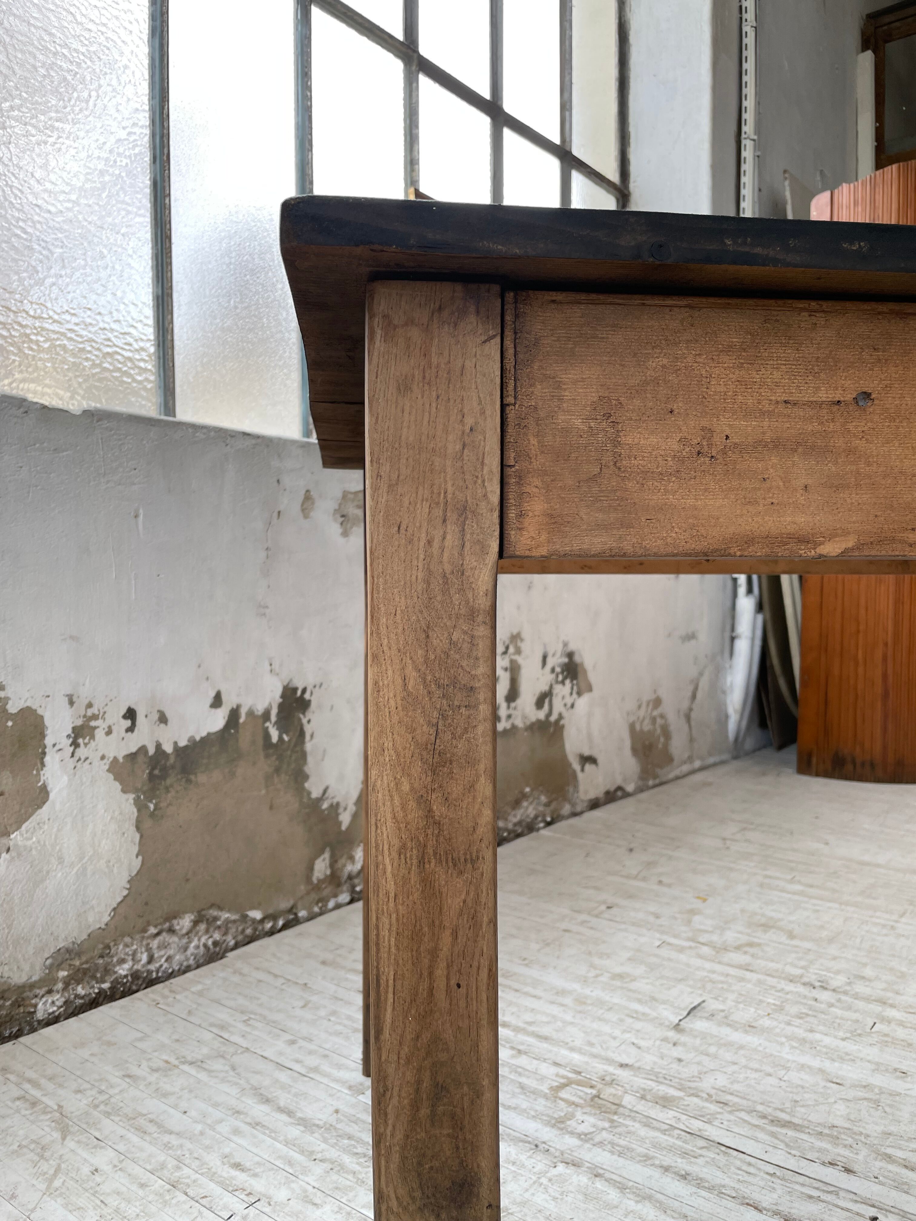 Black pine farm table 250 cm