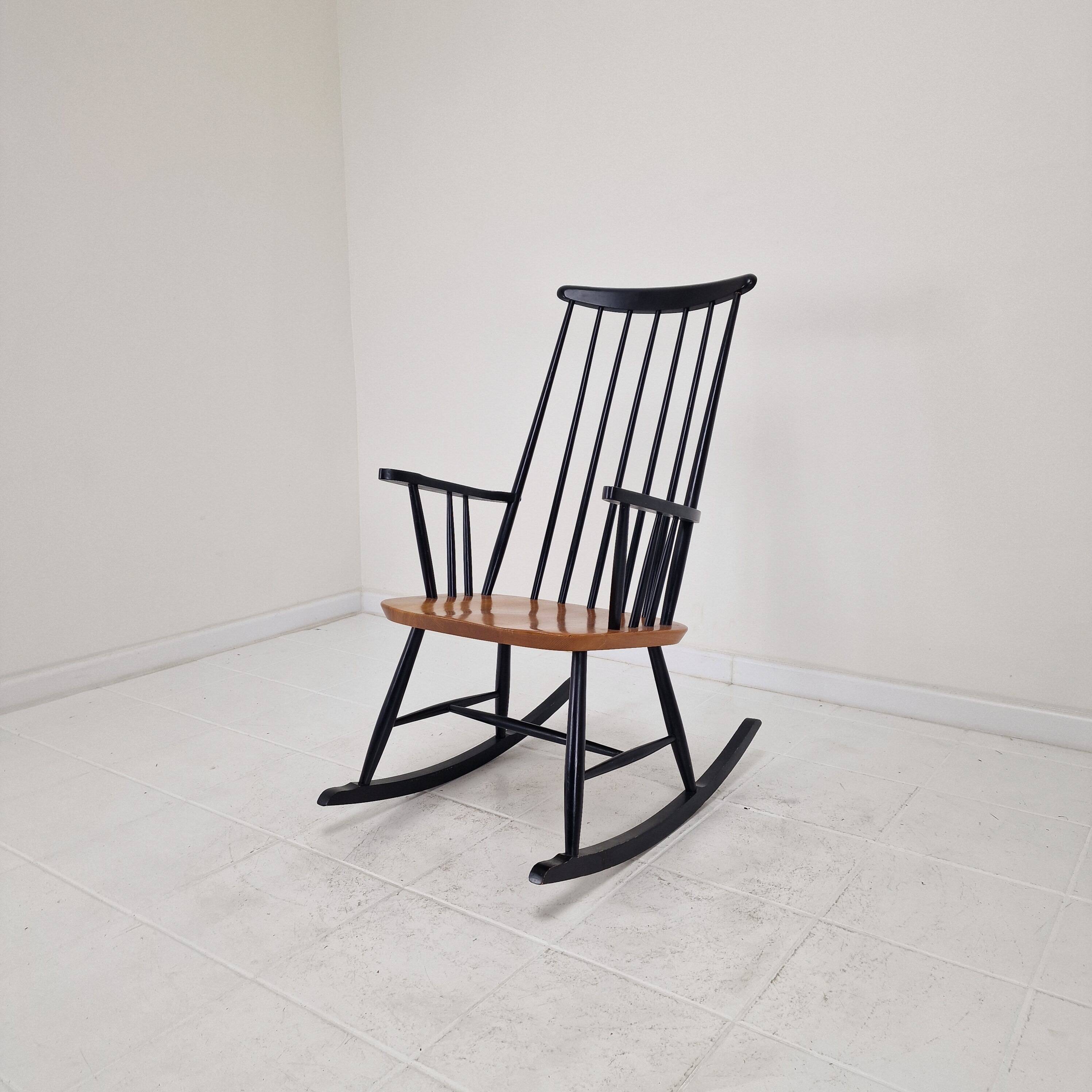Rocking chair designed by Ilmari Tapiovaara for Asko, Finland, 1960's