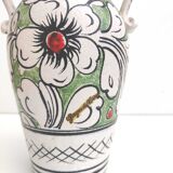 Ceramic vase floral decoration