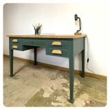 Vintage desk with 5 drawers