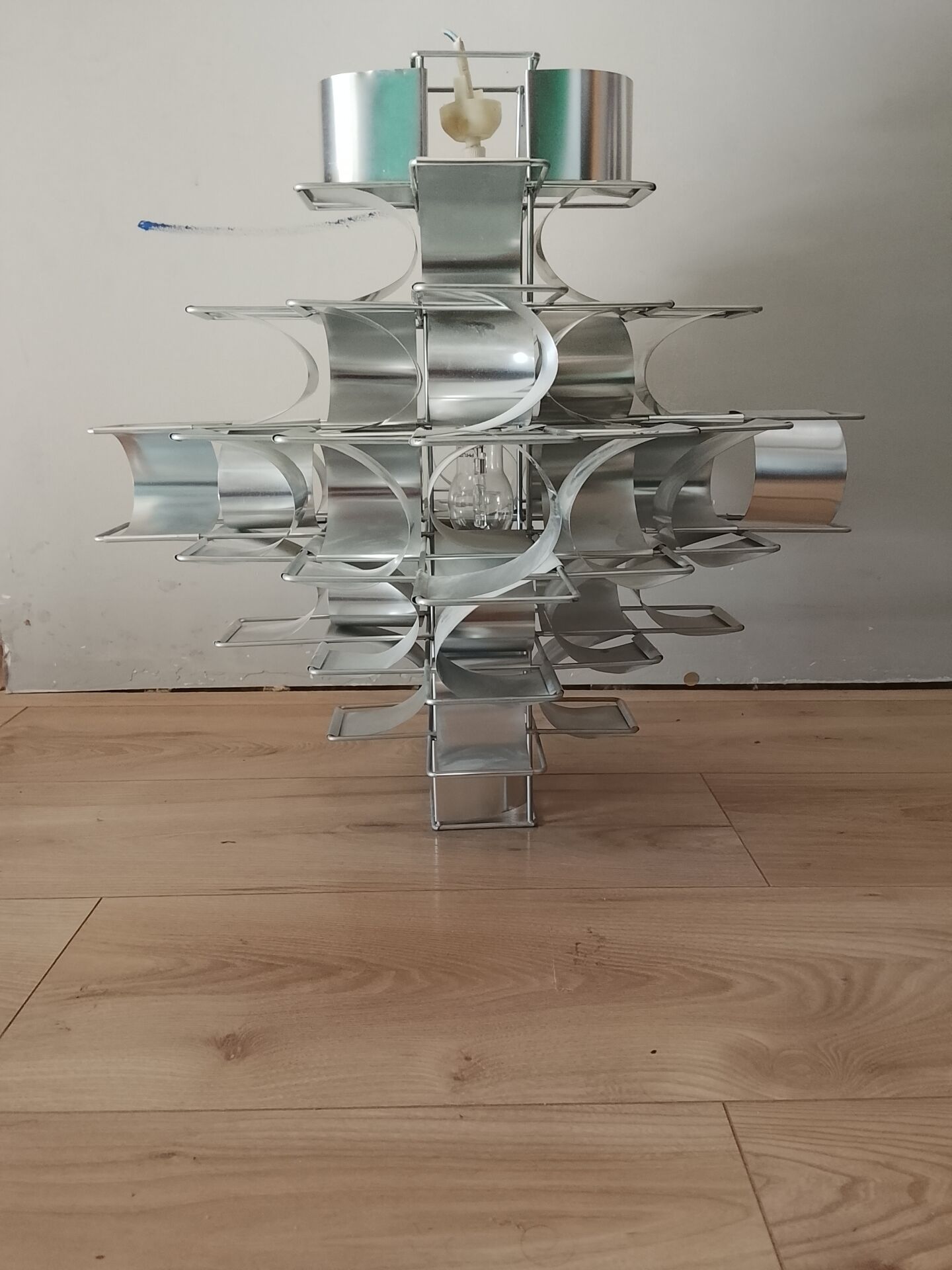 Suspension "Cassiopée" par Max Sauze