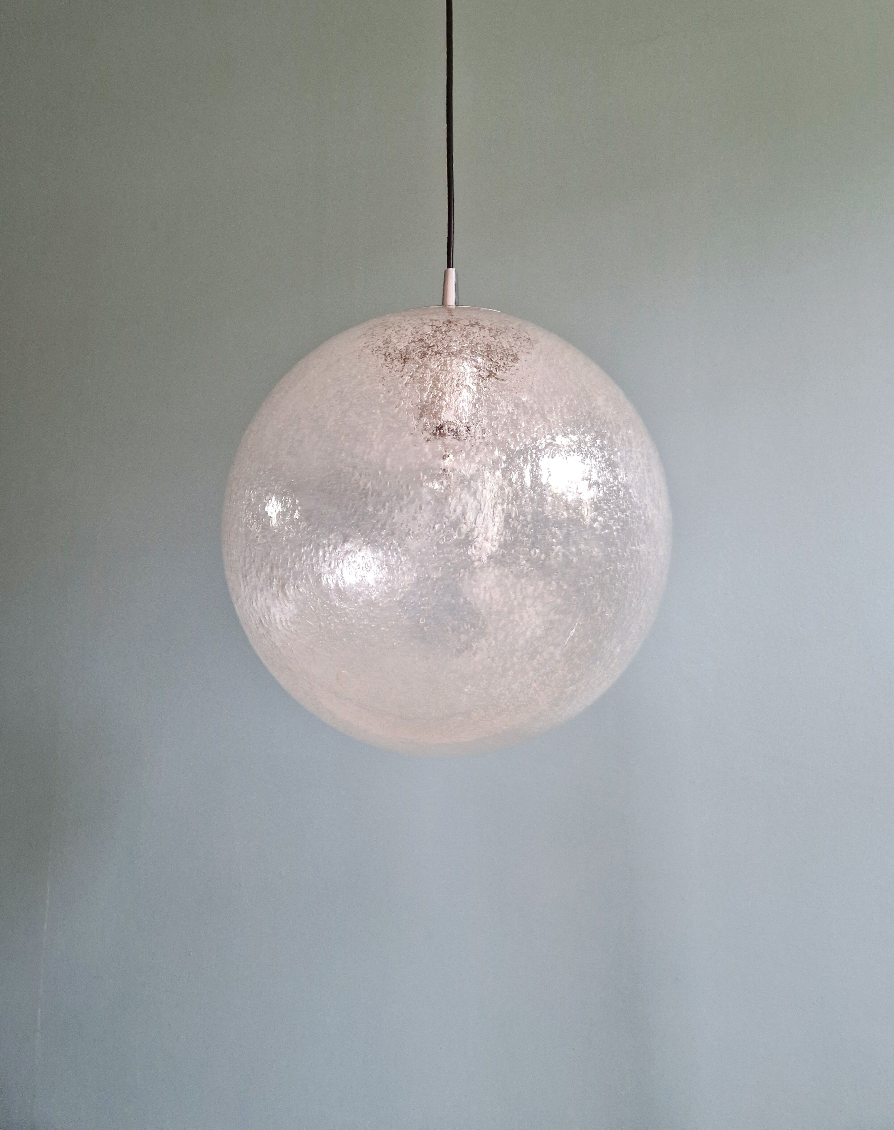Suspension Space Age in blown bubble glass, Peill & Putzler, 1970