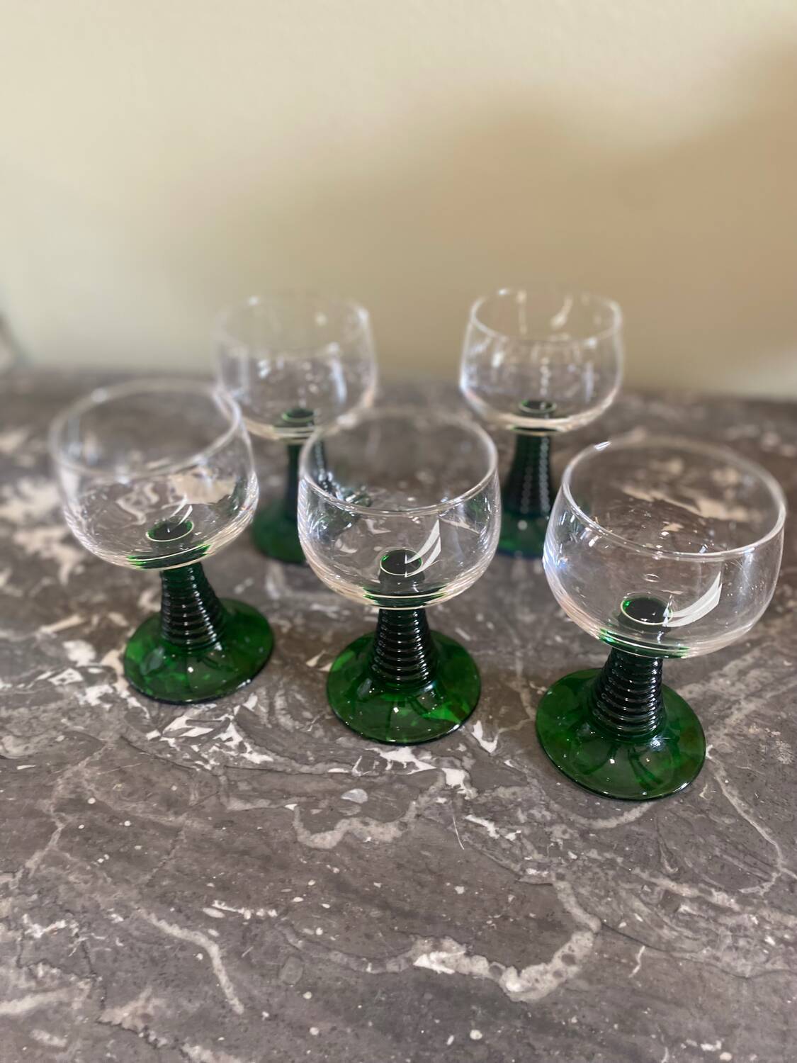 5 vintage glasses