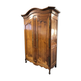 Superb wardrobe Louis XV walnut early nineteenth