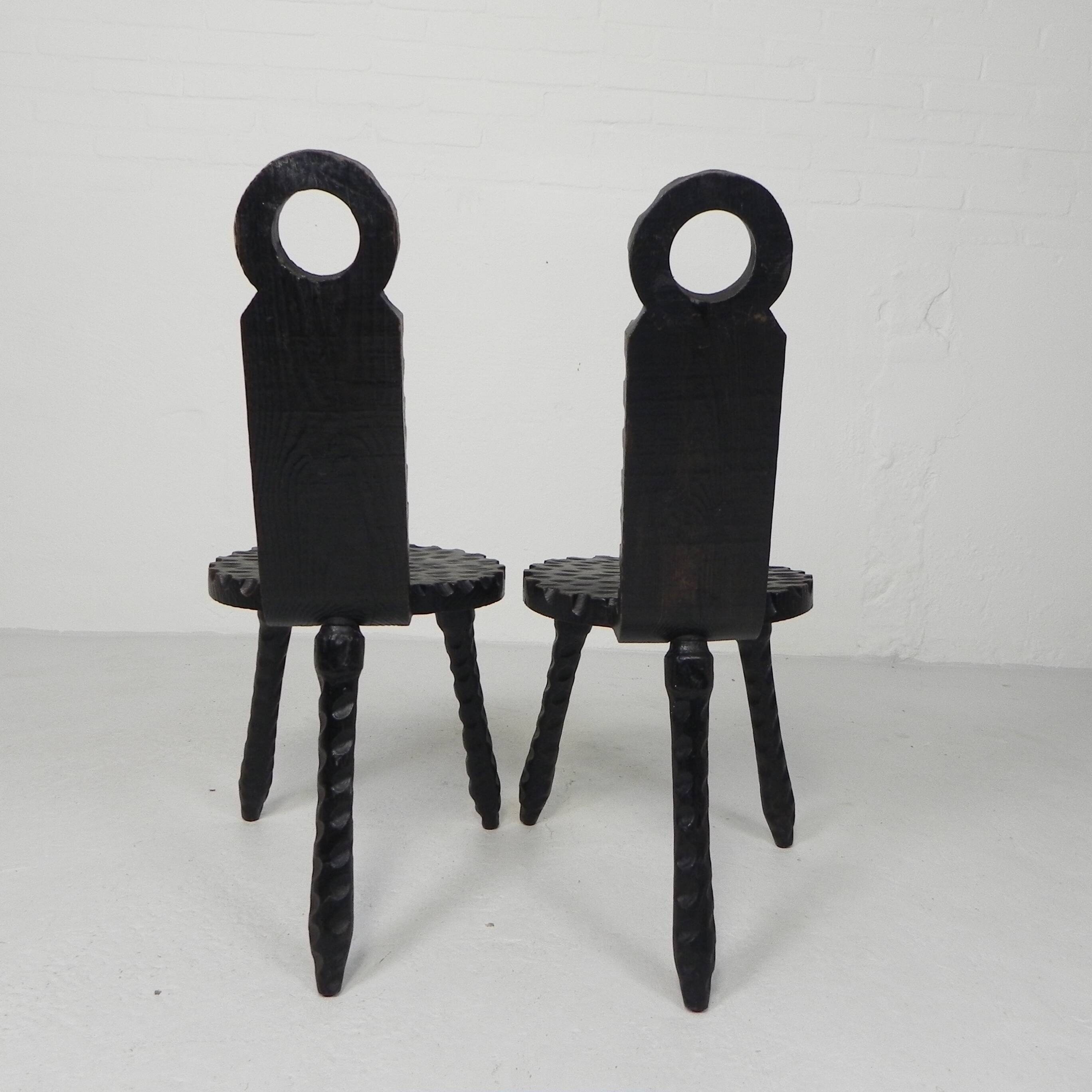 Set of 2 Spanish Brutalist chairs and coffee table, 1960s
