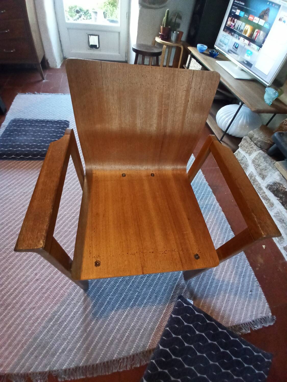 Fauteuil en chêne clair et contreplaqué moulé scandinave