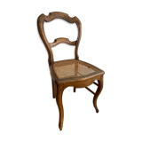 Chaises en bois avec assise en cannage
