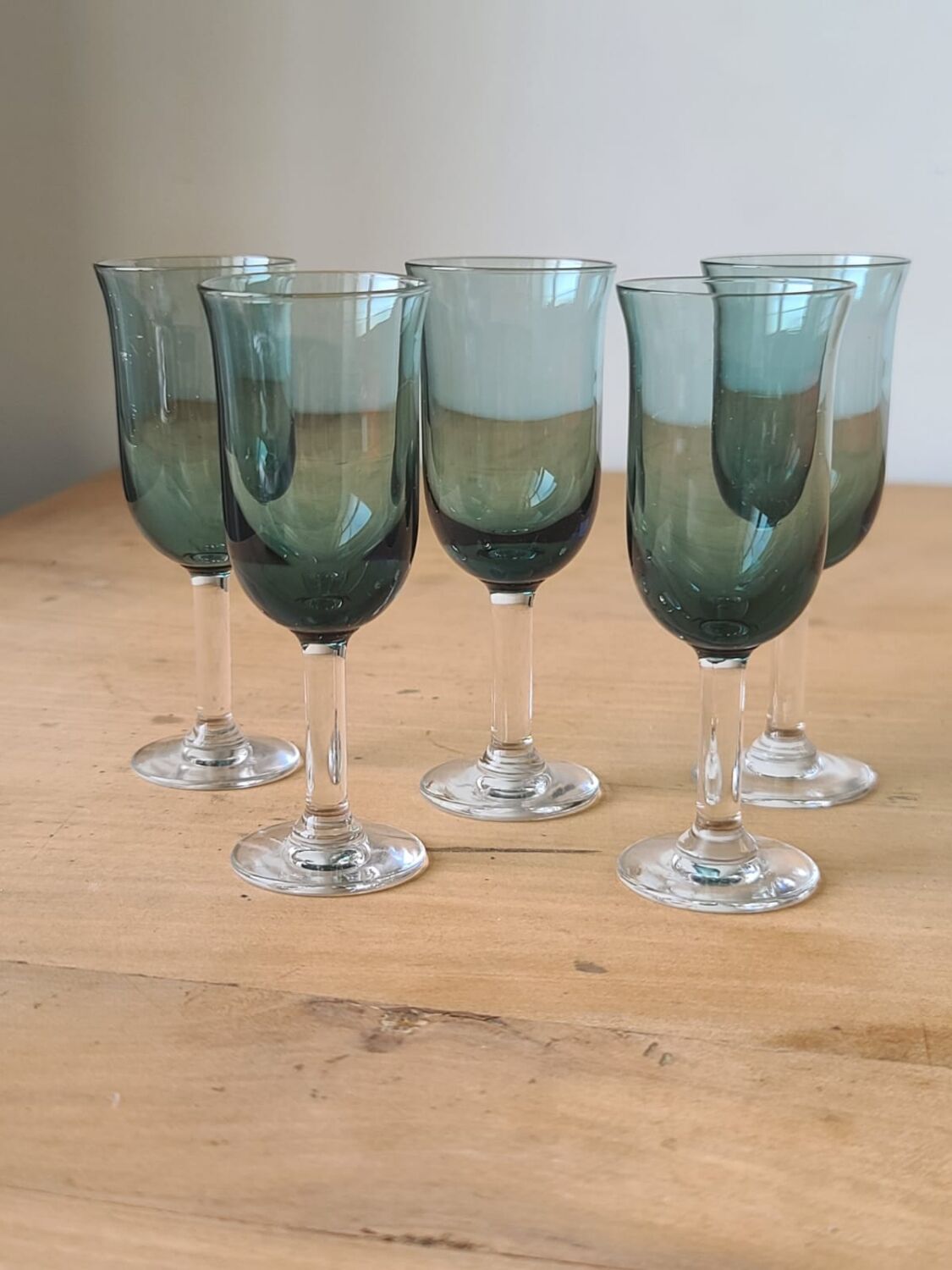 Lot de 5 verres à liqueurs