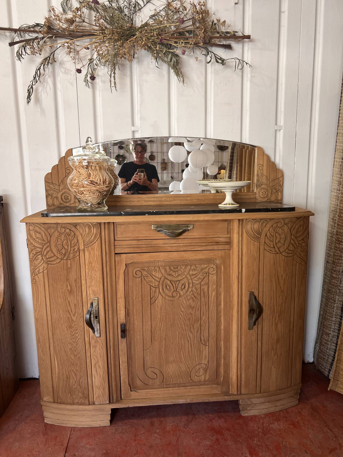 Art Deco style furniture