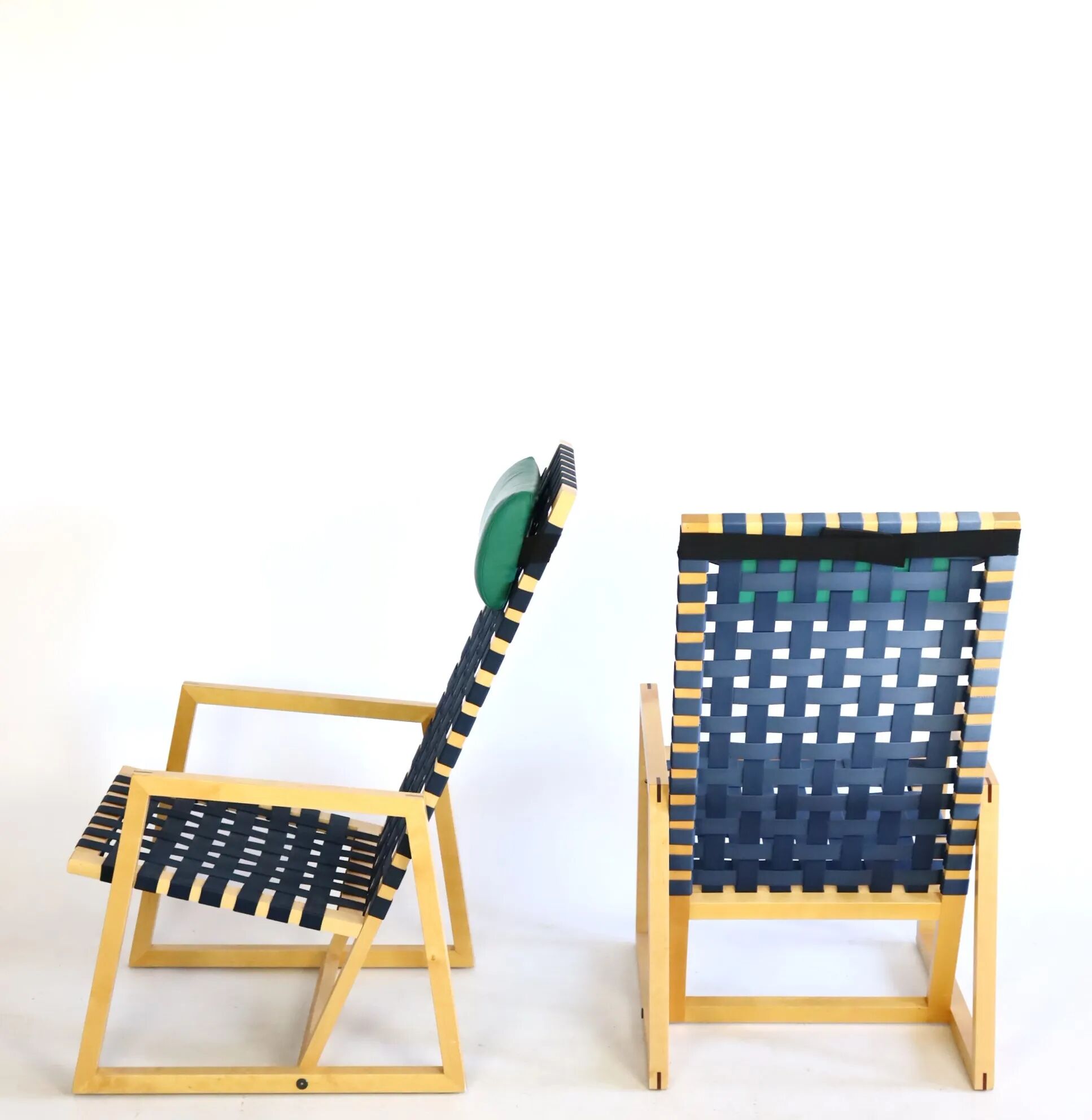 Paire de fauteuils « dozz »