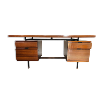 Bureau 1960