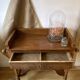 table de toilette / coiffeuse