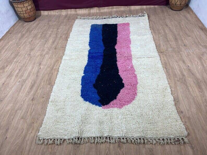 Traditional handmade Beni Ouraine rug size 200 x 300 cm