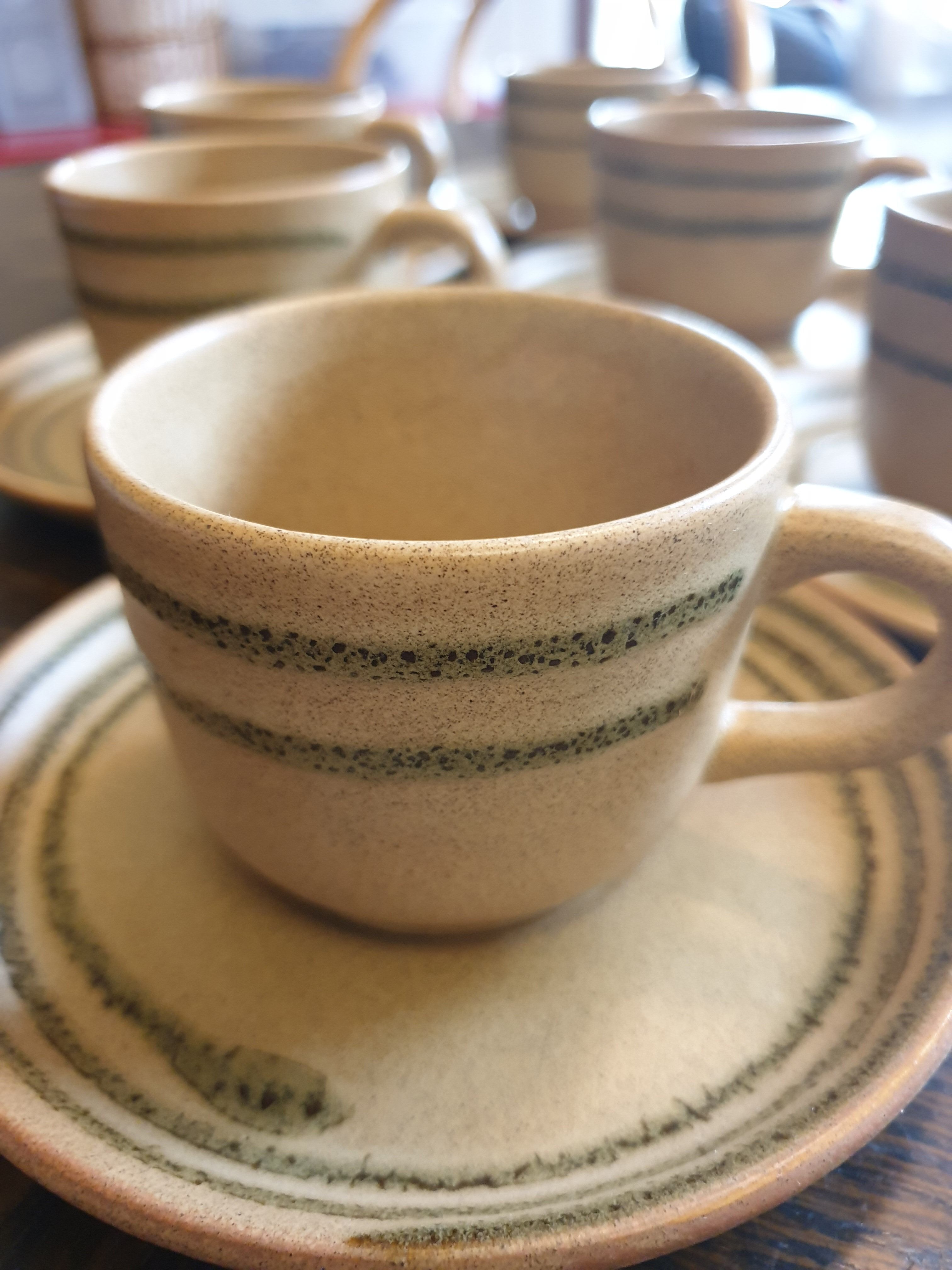 Set of 10 coffee cups with saucers and sandstone sugar