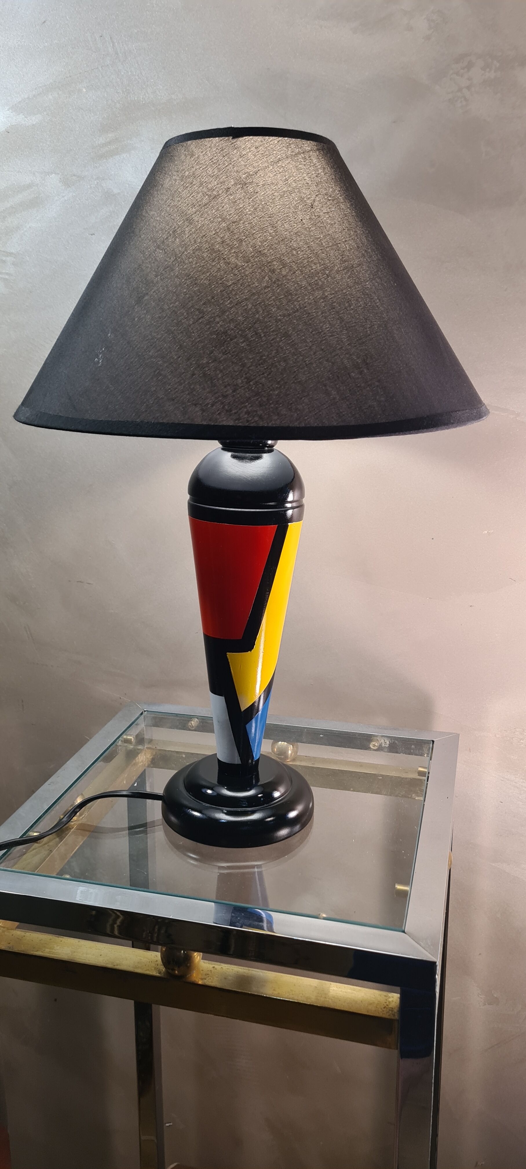 Lamp, eletricity to the standard