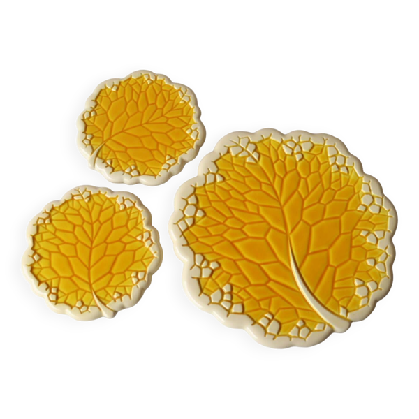 Dessous de plat / bouteille barbotine jaune feuille de vignes — Beyit
