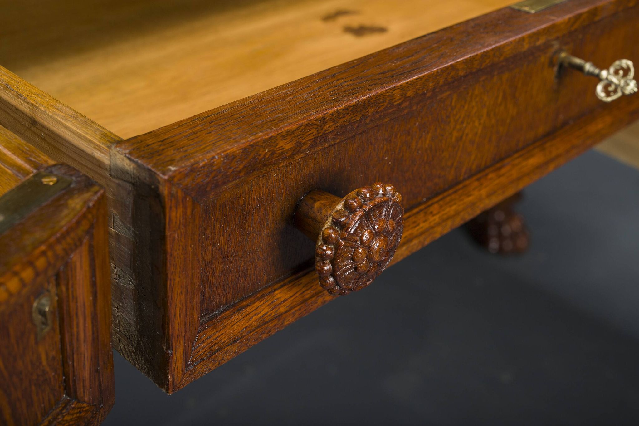 Vintage Neo-Renaissance Desk, 1920s