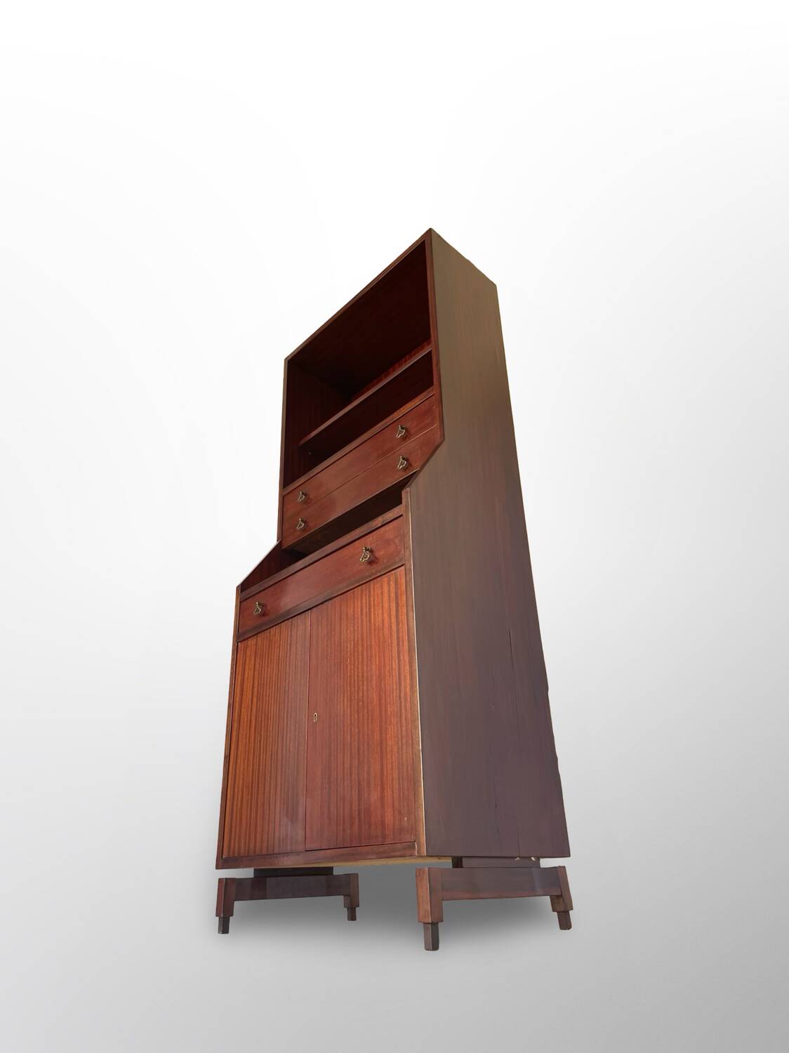 Bibliothèque italienne en bois et placage d'acajou, années 1960.