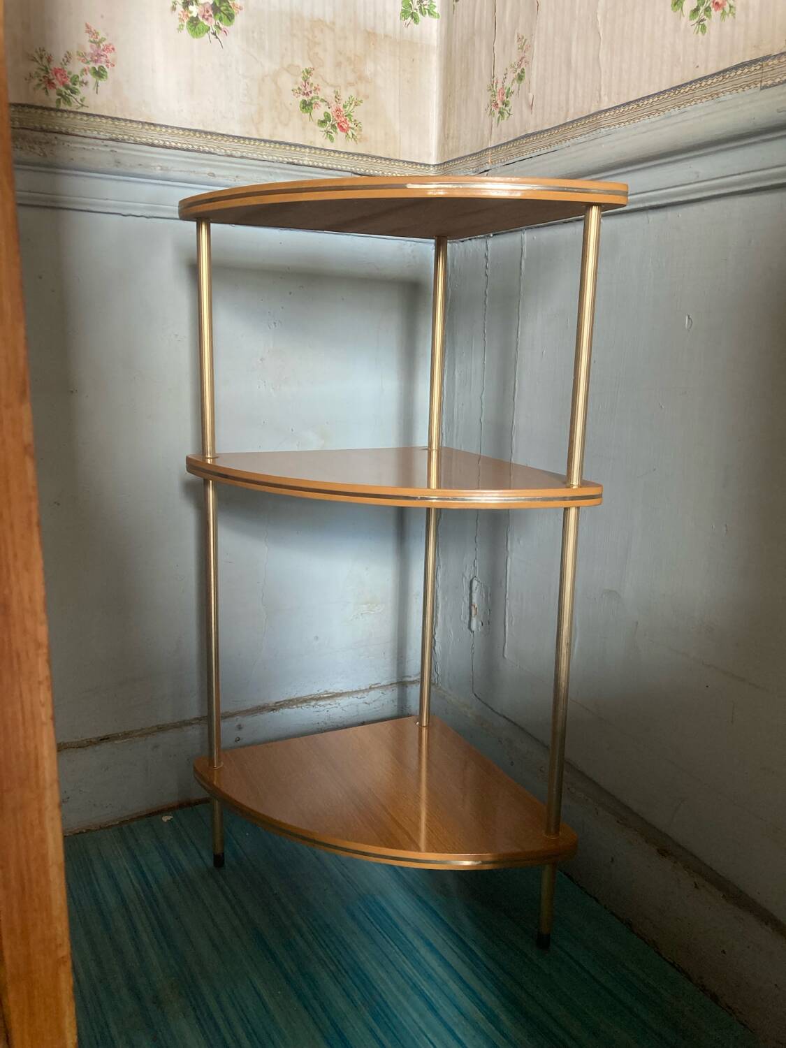 Étagère d’angle 1960 formica