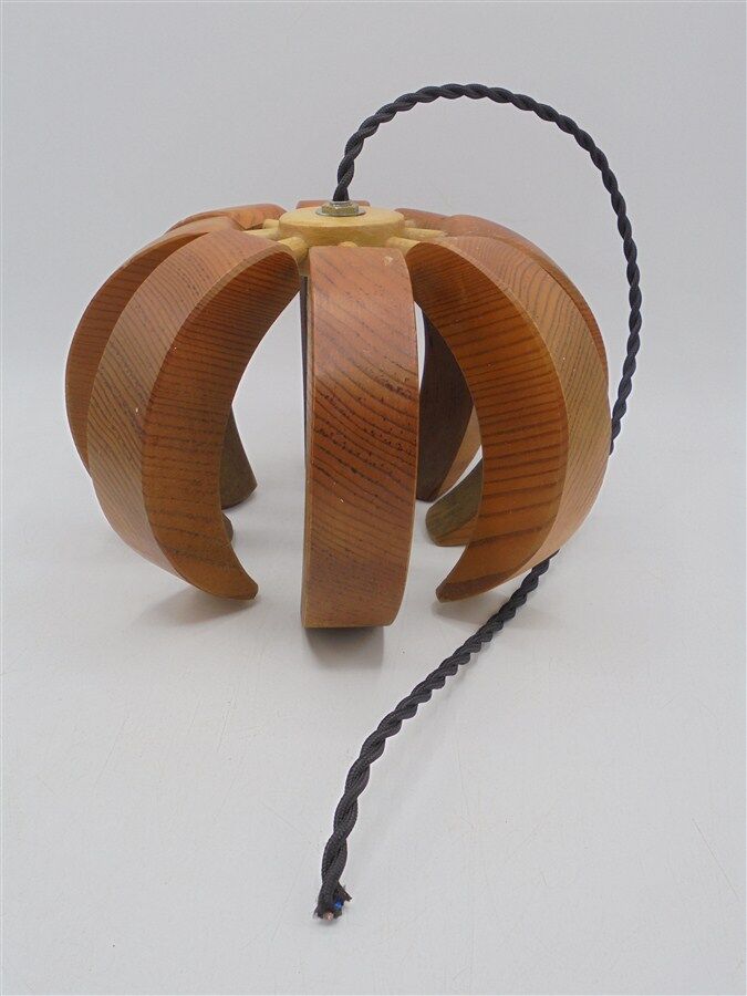 Suspension en bois