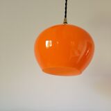Orange opaline suspension