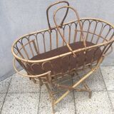 Wicker cradle