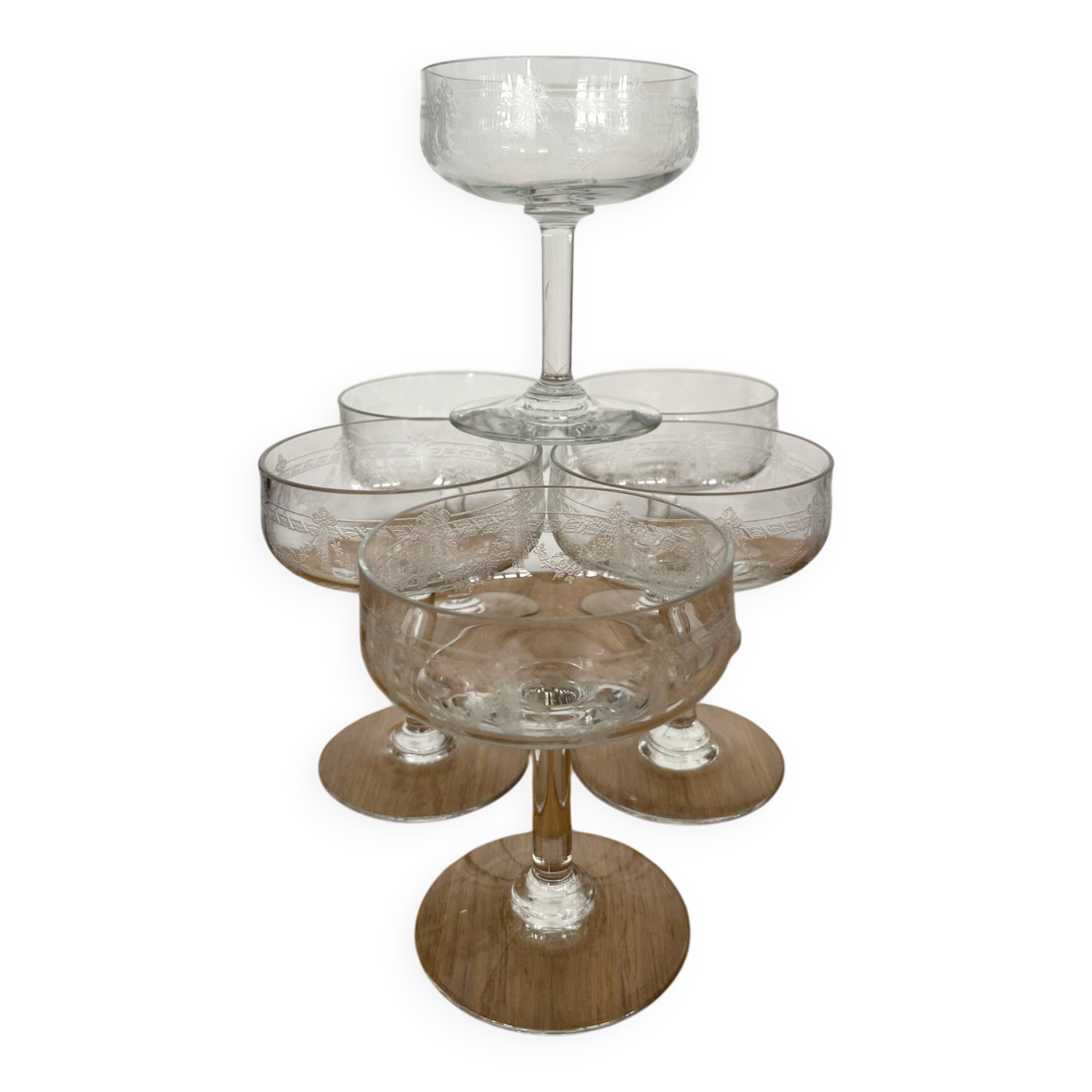 Set 6 coupes champagne gravées Louis XVI