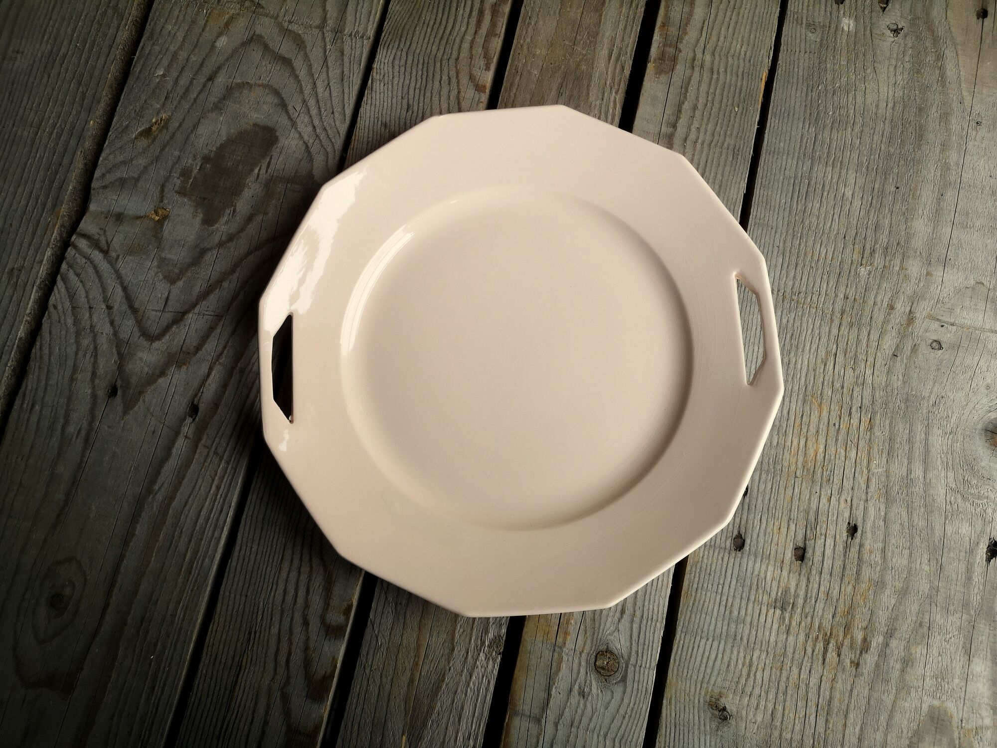 Ancient dish with anses in rose ceramics signed saint-amand