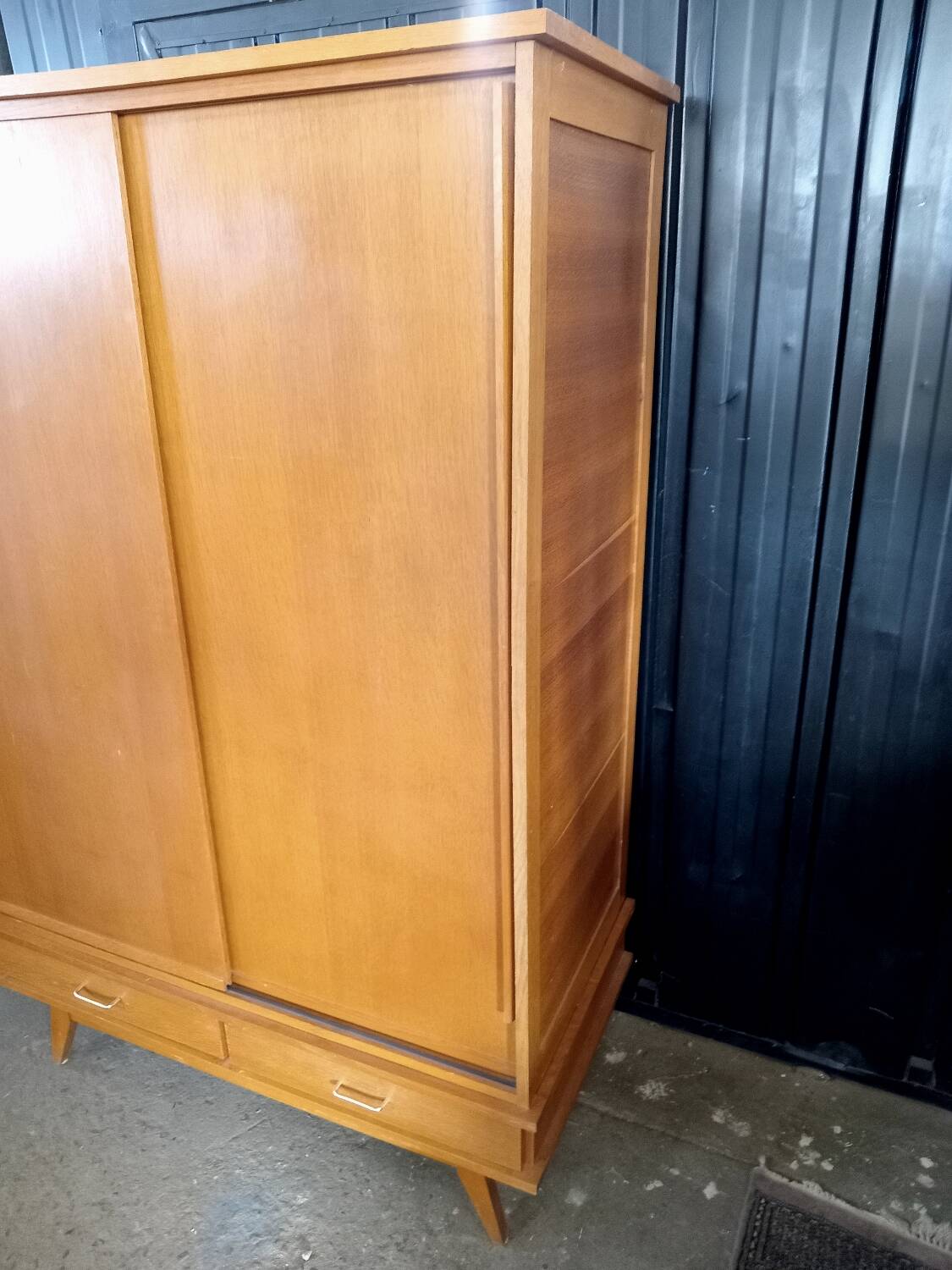 Vintage wardrobe compass feet sliding doors
