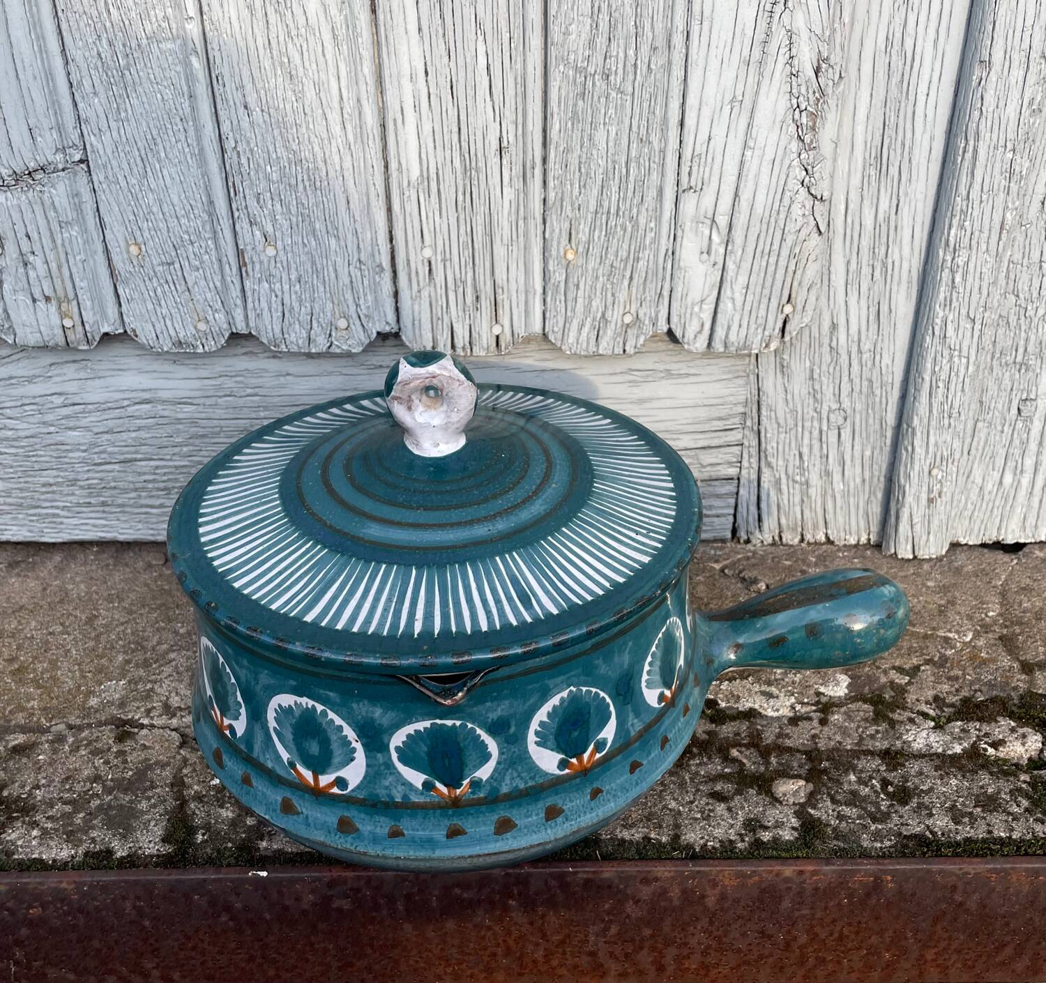 Serving dish or casserole dish by Georges CUEILLE, Saint Ceré