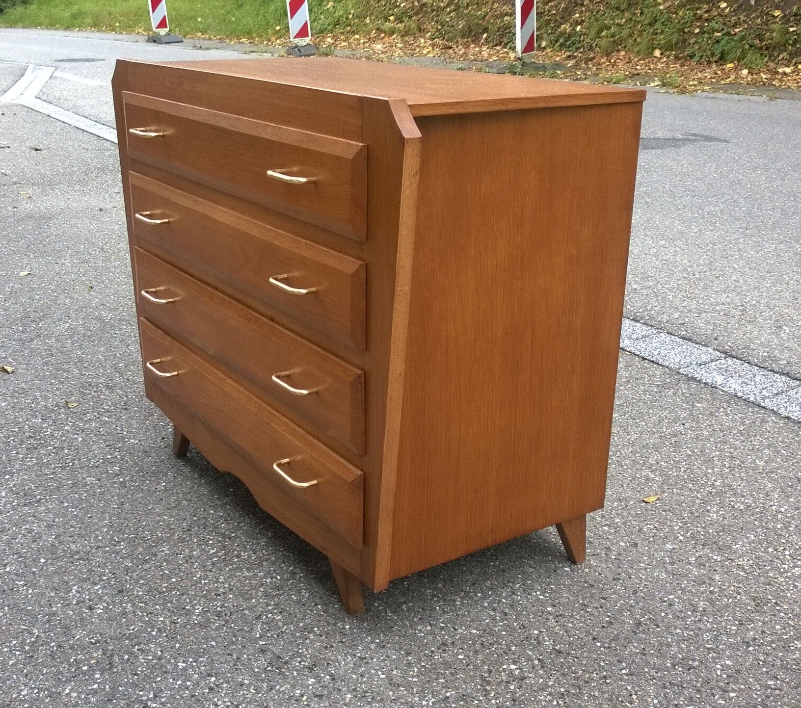 1960 Vintage dresser