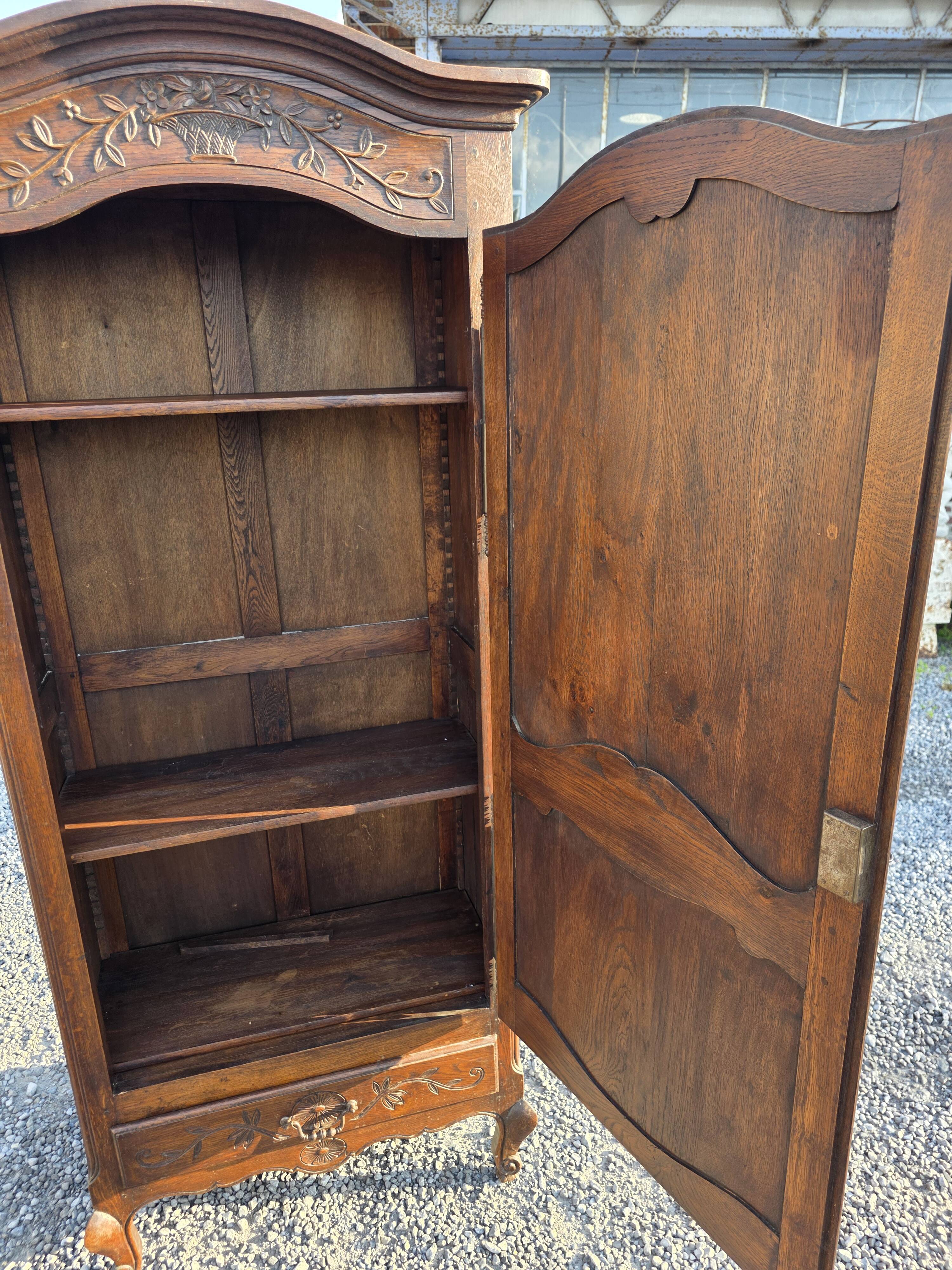 Louis XV style bonnetière in solid oak