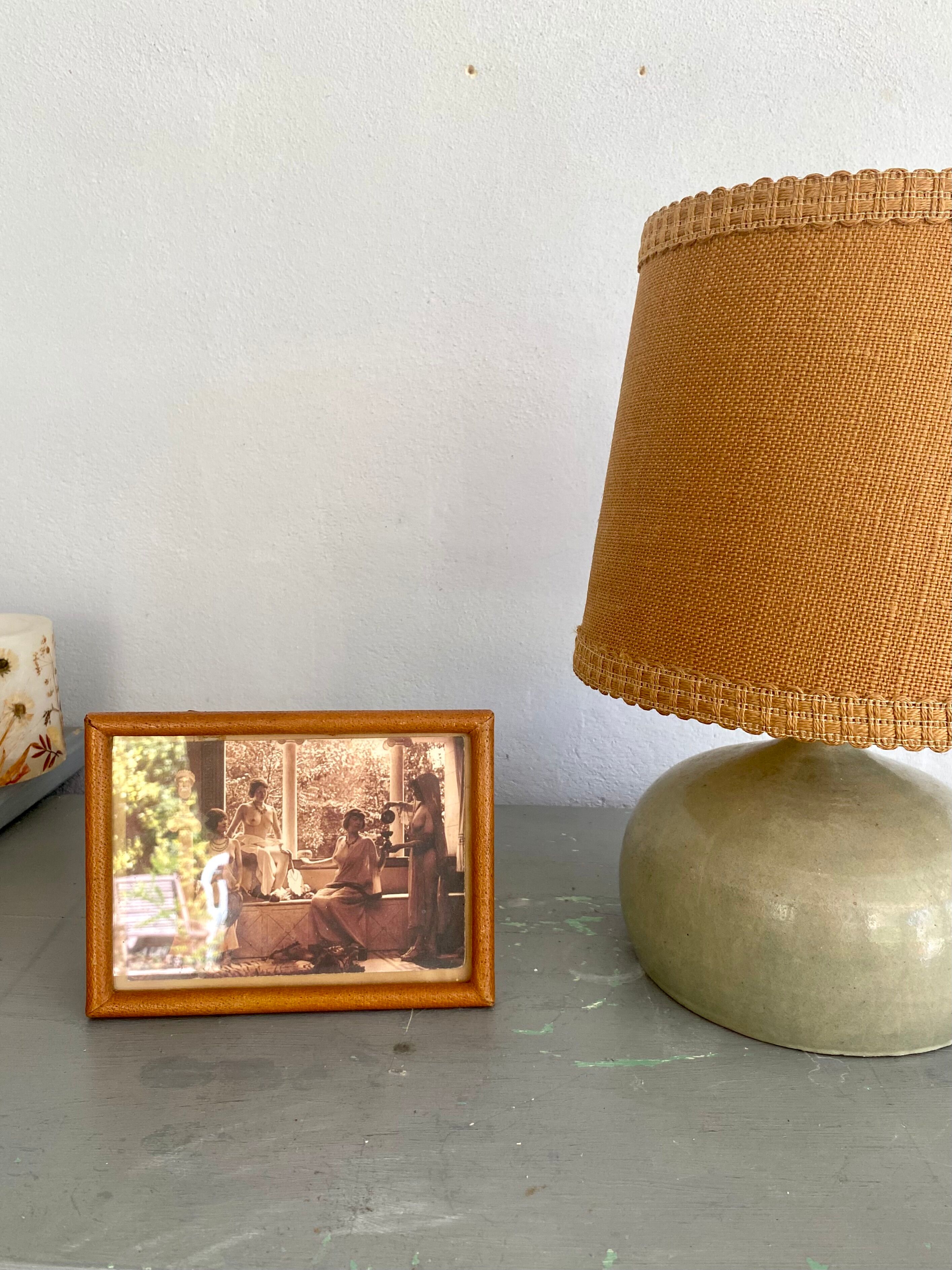 Frame in leather 60s