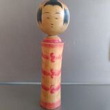 Kokeshi with swivel head