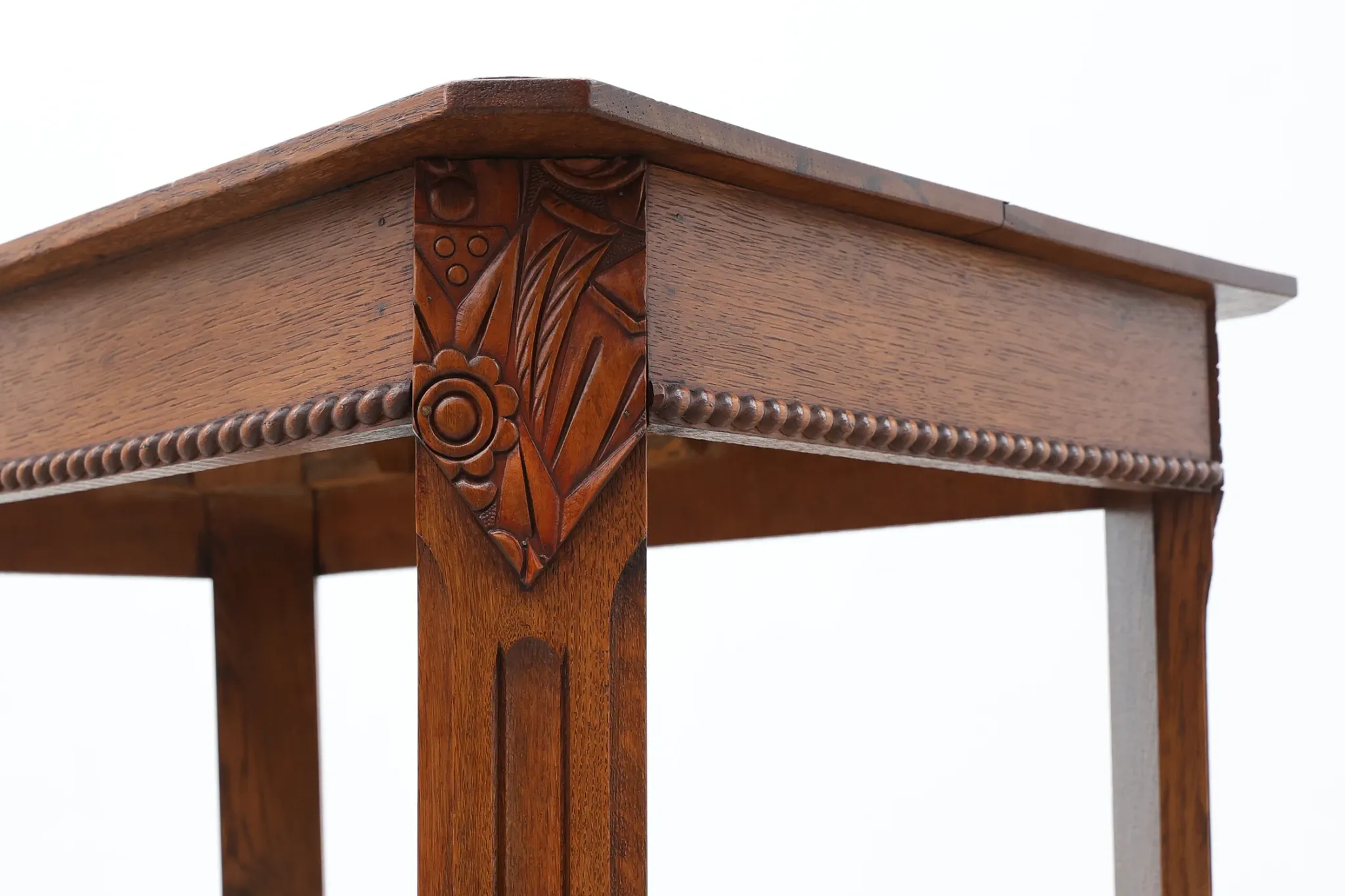 French Art Deco Side Table with Fluted Legs, Carved Frieze and X-Stretcher,