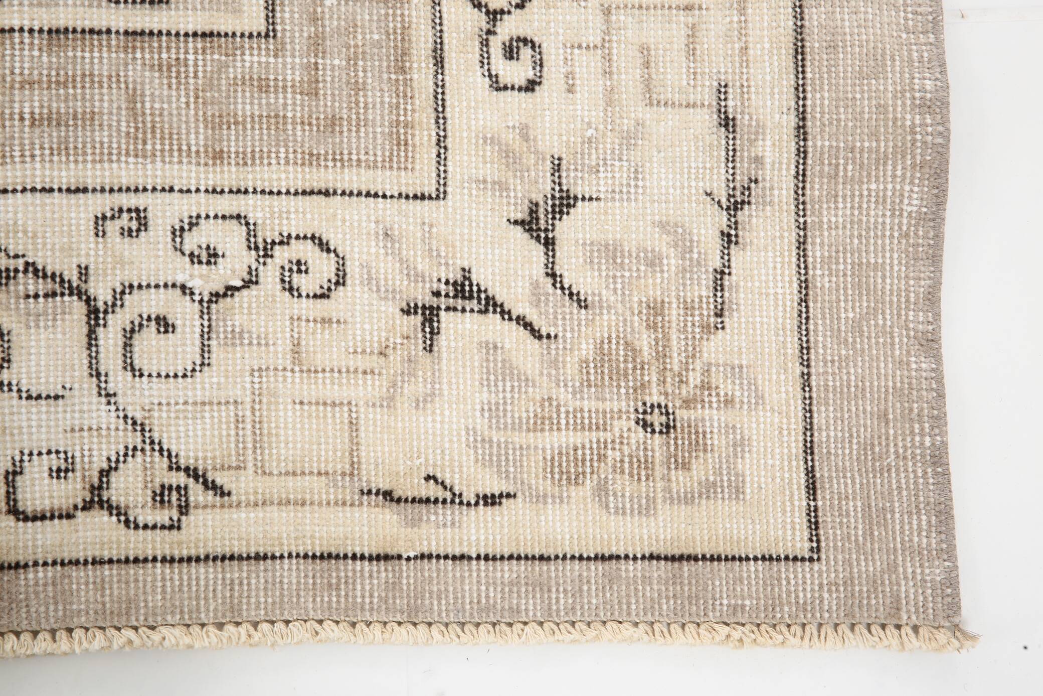 Tapis oriental vintage beige
