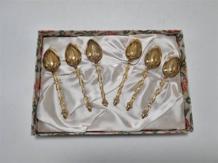 Small spoons