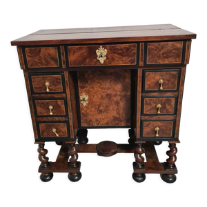 bureau mazarin dit de