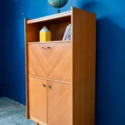 Vintage secretary bookcase from the 50s and 60s, oak with chevron marquetry.