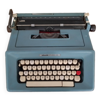 Machine à écrire Olivetti Studio 46