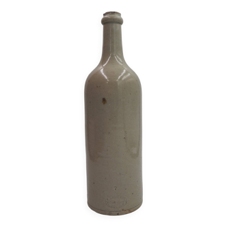 Bouteille en grès grise