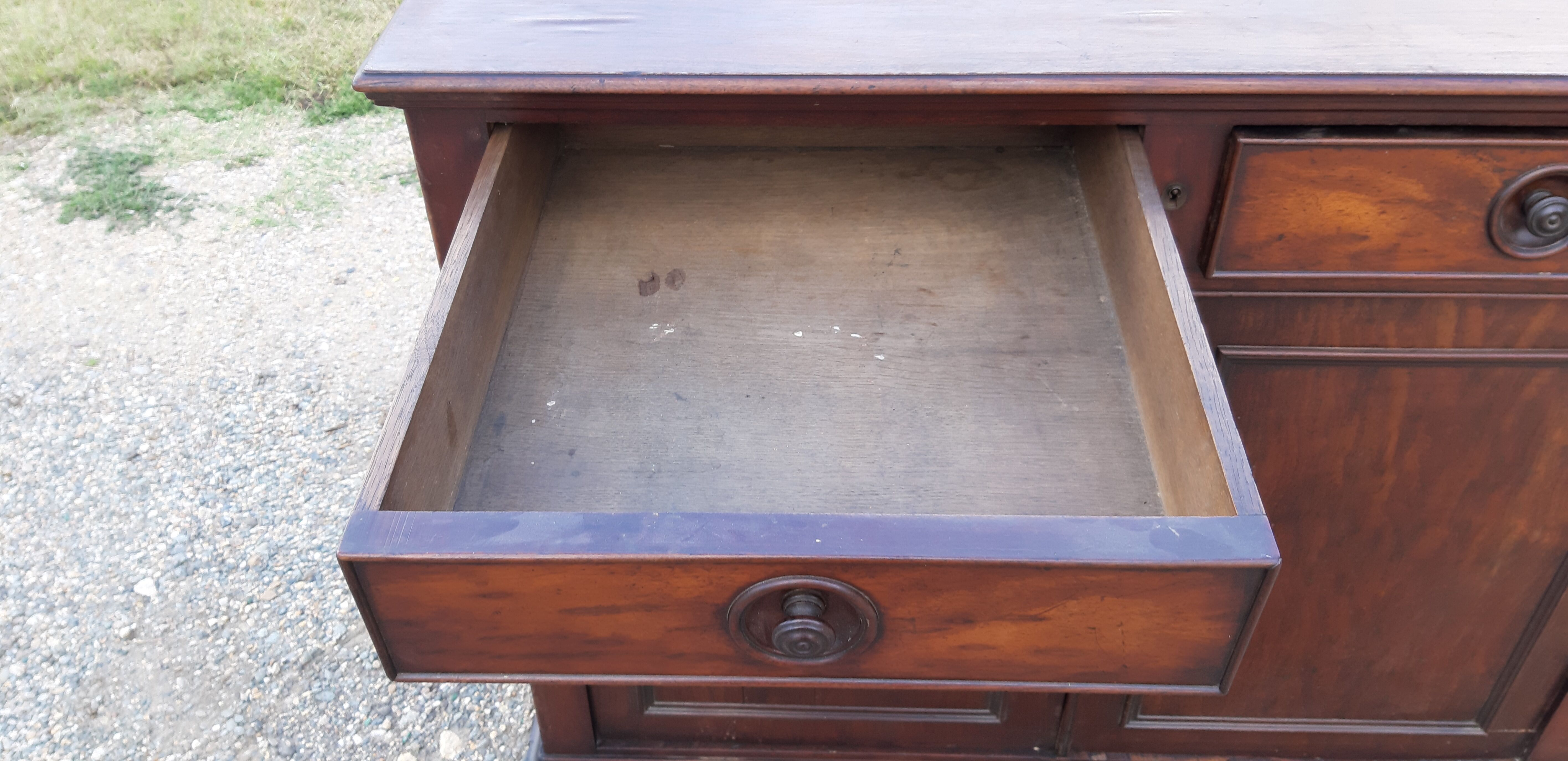 Parisian walnut buffet