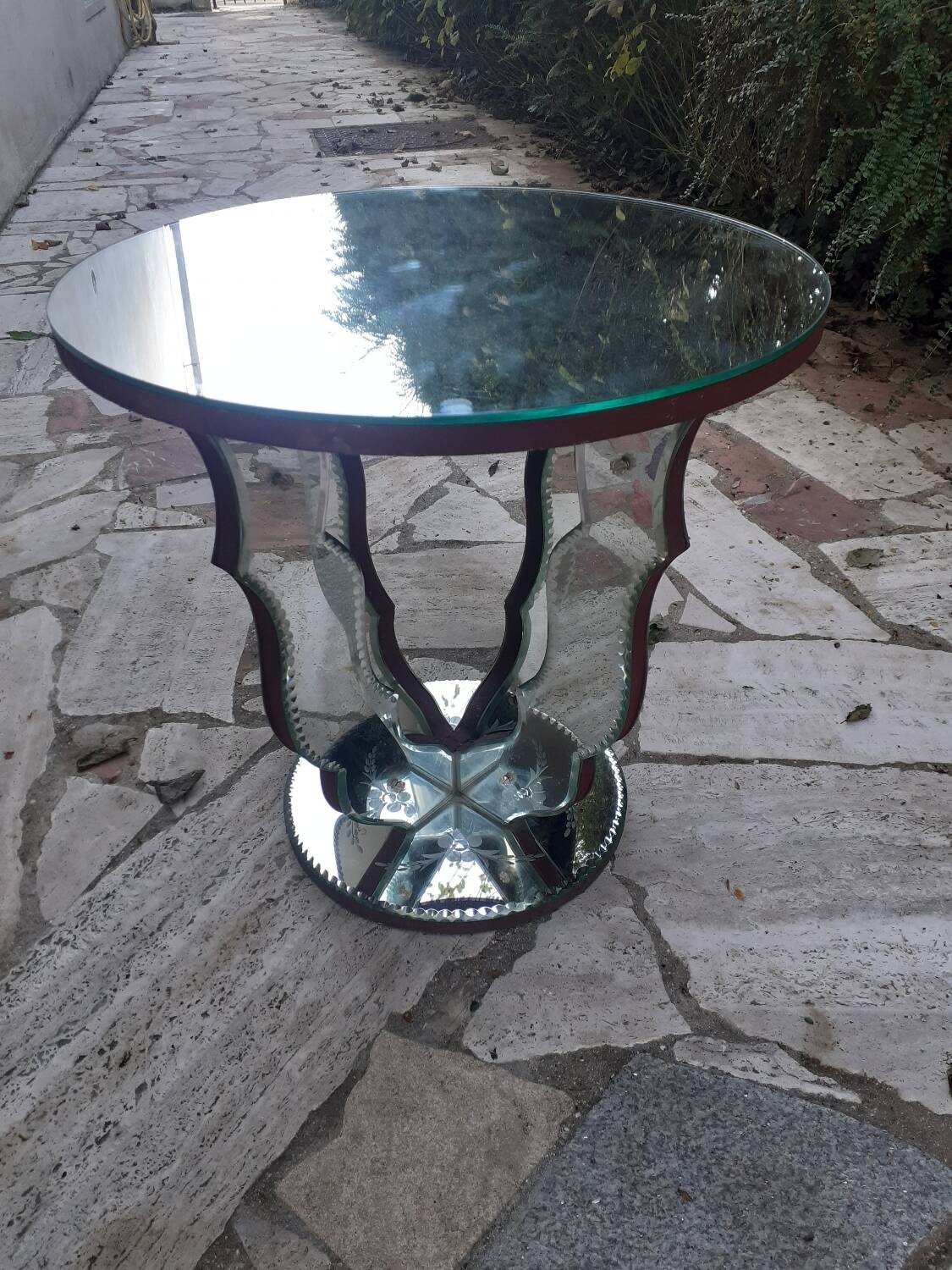 1930s mirrored pedestal table