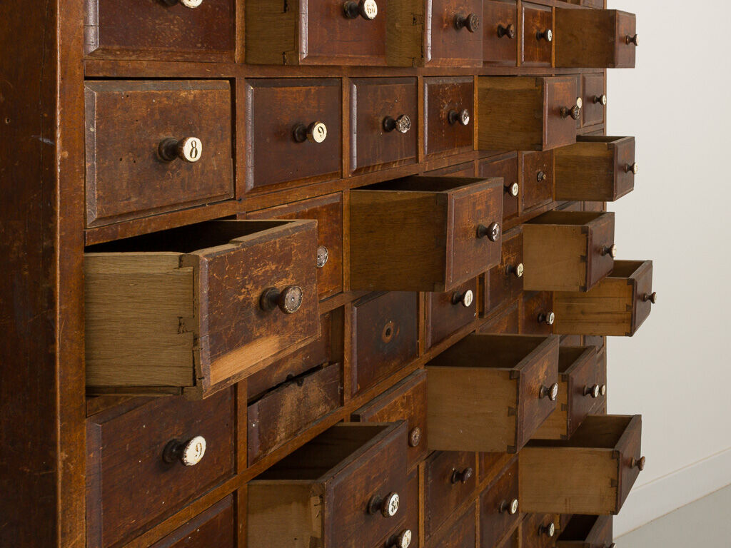 Trade cabinet with 96 drawers