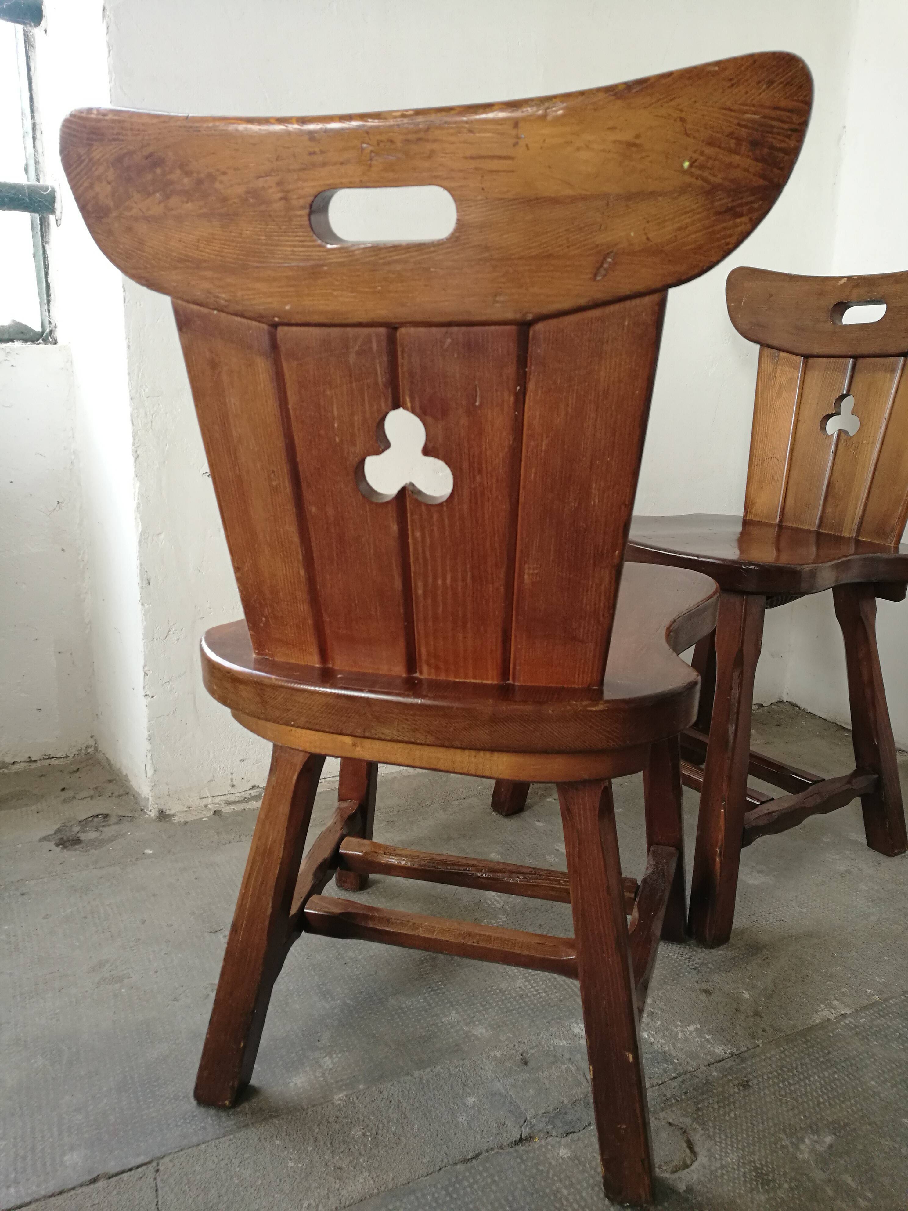 Mountain-spirit pine chairs, farmhouse