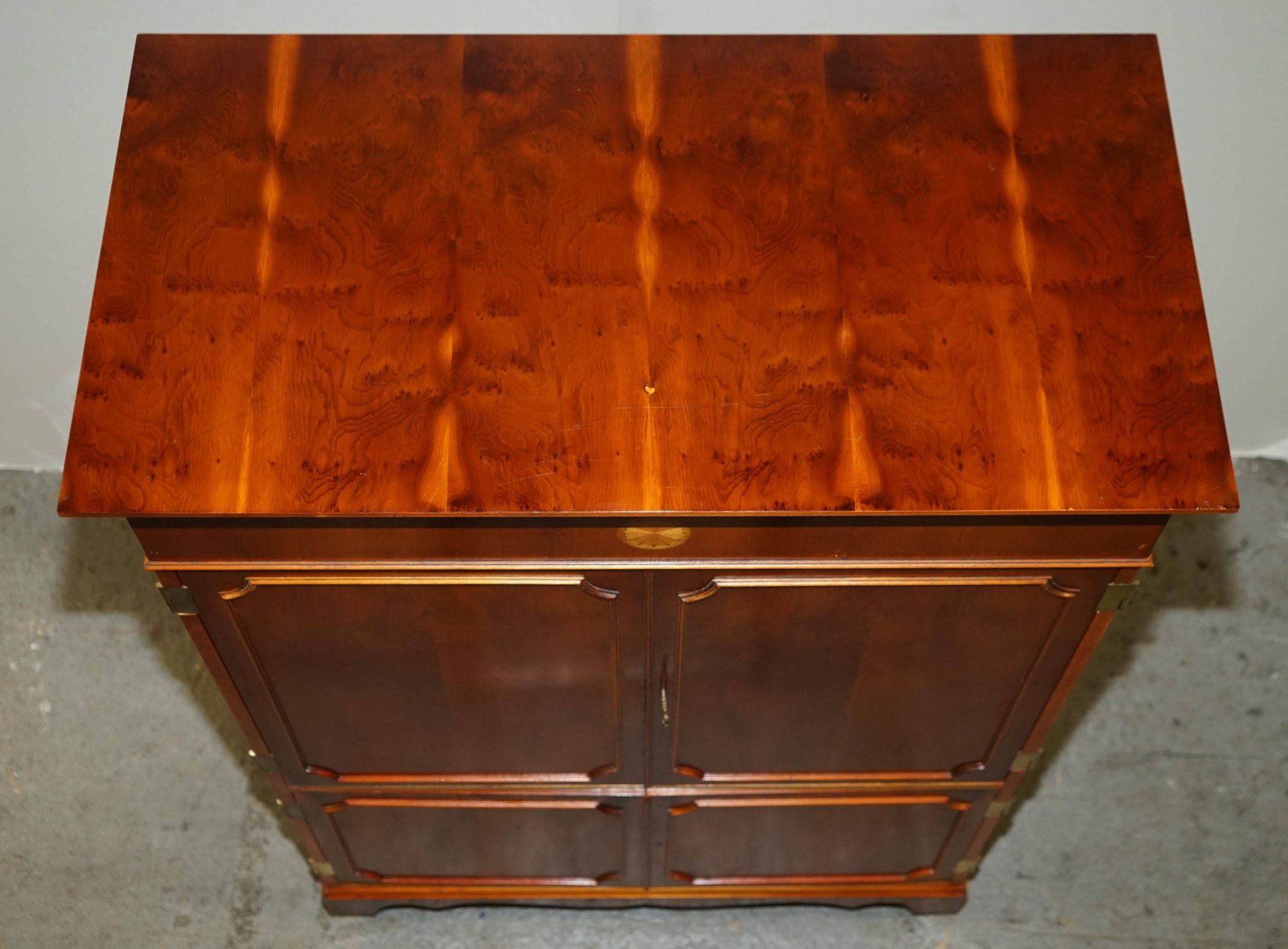 Wooden buffet TV in yew Abbey Craft Mid-Century Modern Sheraton details