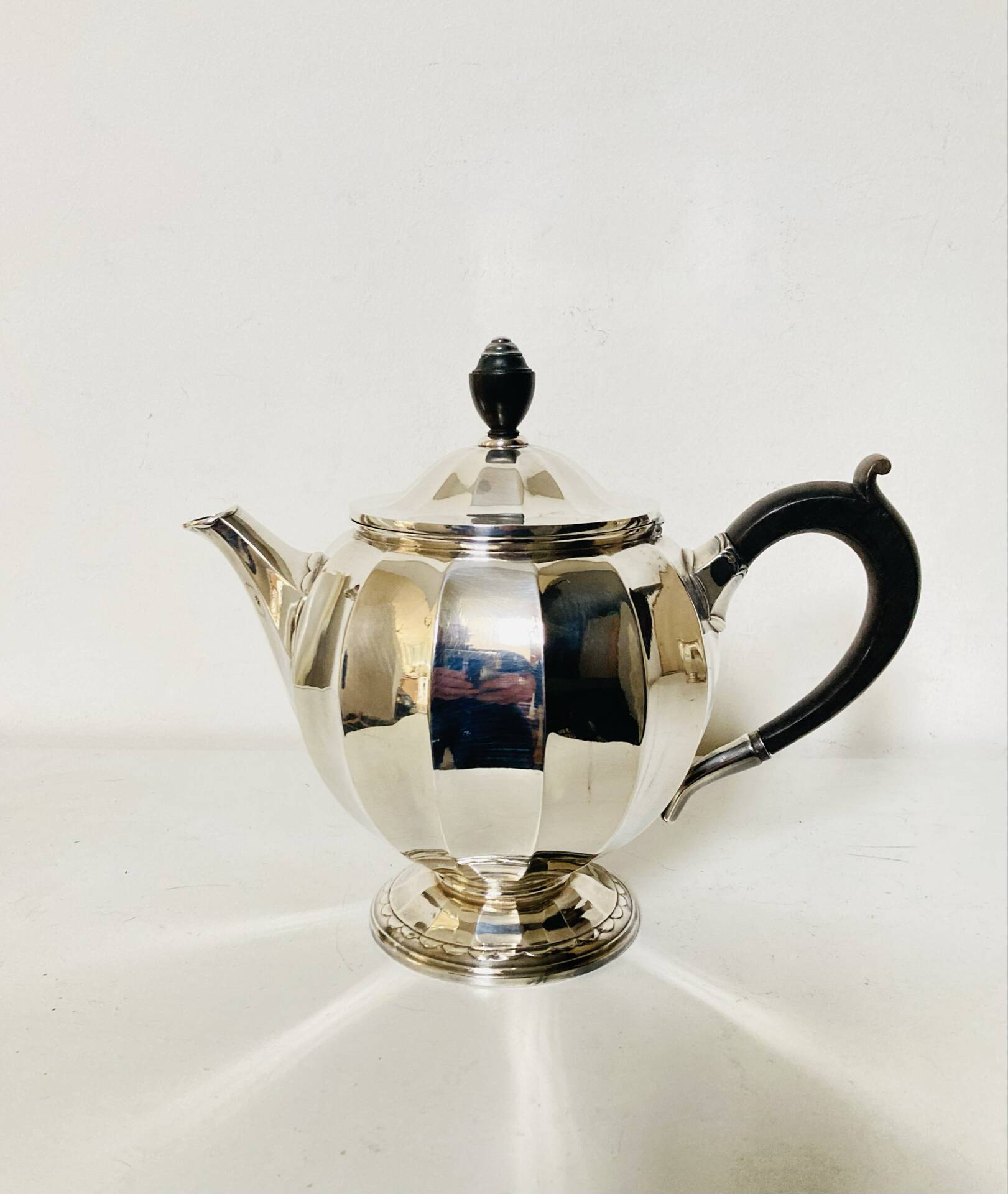Art Deco teapot CHRISTOFLE early 20th century in silver-plated metal with hallmark
