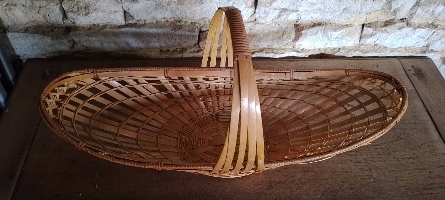Large vintage wicker basket