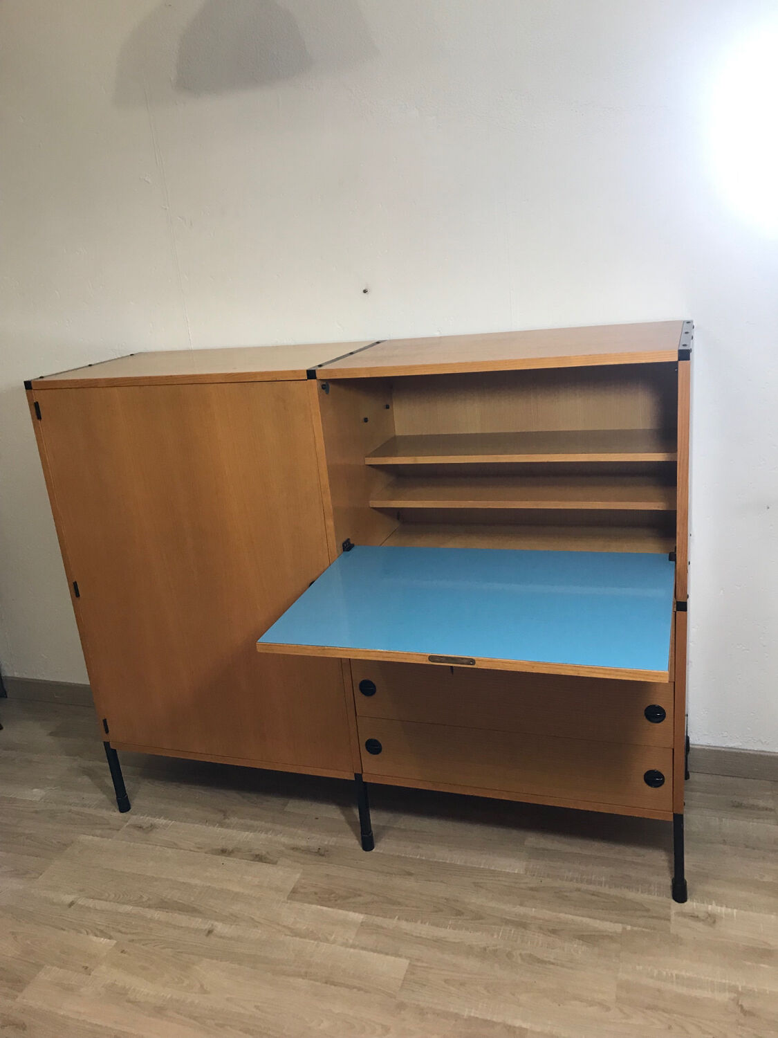 Office secretary A.R.P. Minvielle edition